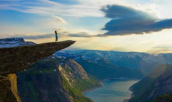 Езикът на трола: норвежко природно чудо