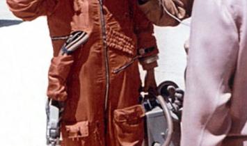 Дизајн и истражувачка работа Еволуција на „вселенската облека“ од вселенскиот костум на Гагарин до Орлан-ISS