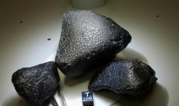Apakah meteorit Marikh yang boleh memberitahu kita tentang kehidupan luar angkasa?